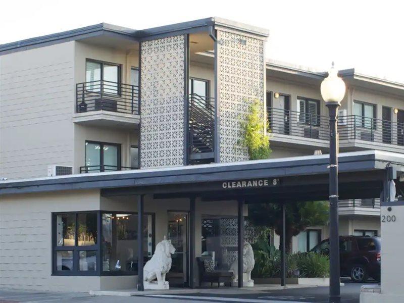 פנסקולה Sole Inn And Suites מראה חיצוני תמונה