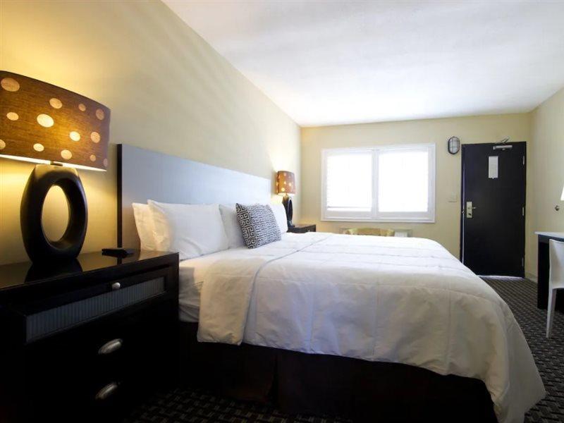 פנסקולה Sole Inn And Suites מראה חיצוני תמונה