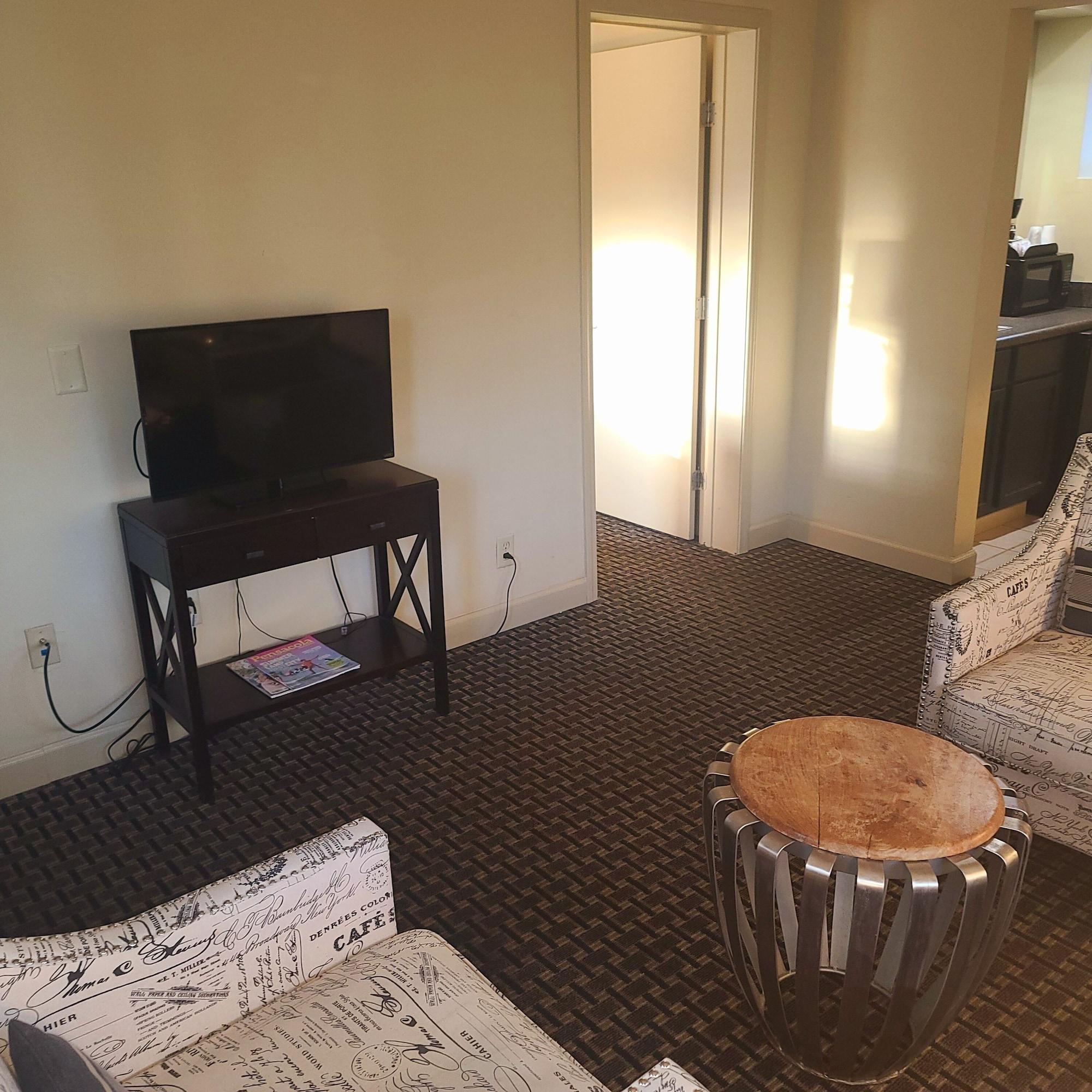 פנסקולה Sole Inn And Suites מראה חיצוני תמונה