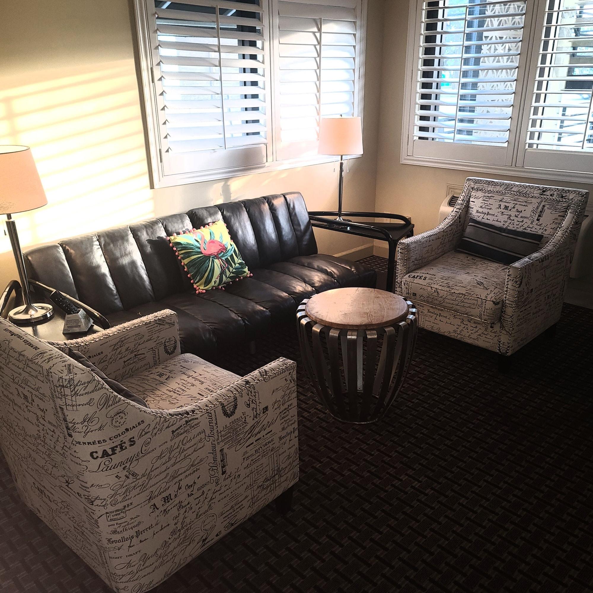 פנסקולה Sole Inn And Suites מראה חיצוני תמונה