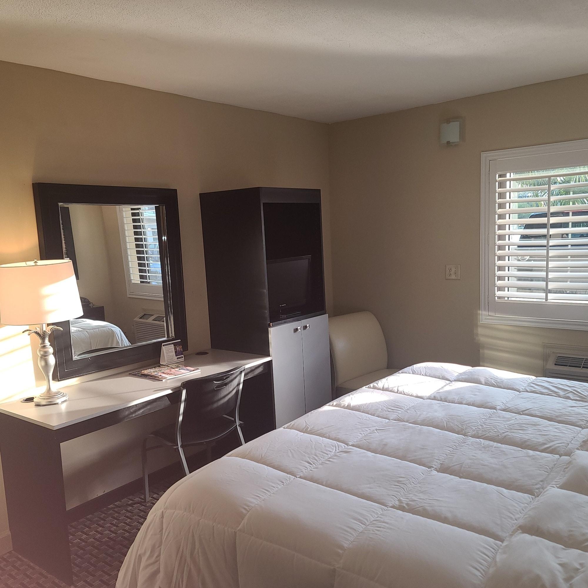פנסקולה Sole Inn And Suites מראה חיצוני תמונה