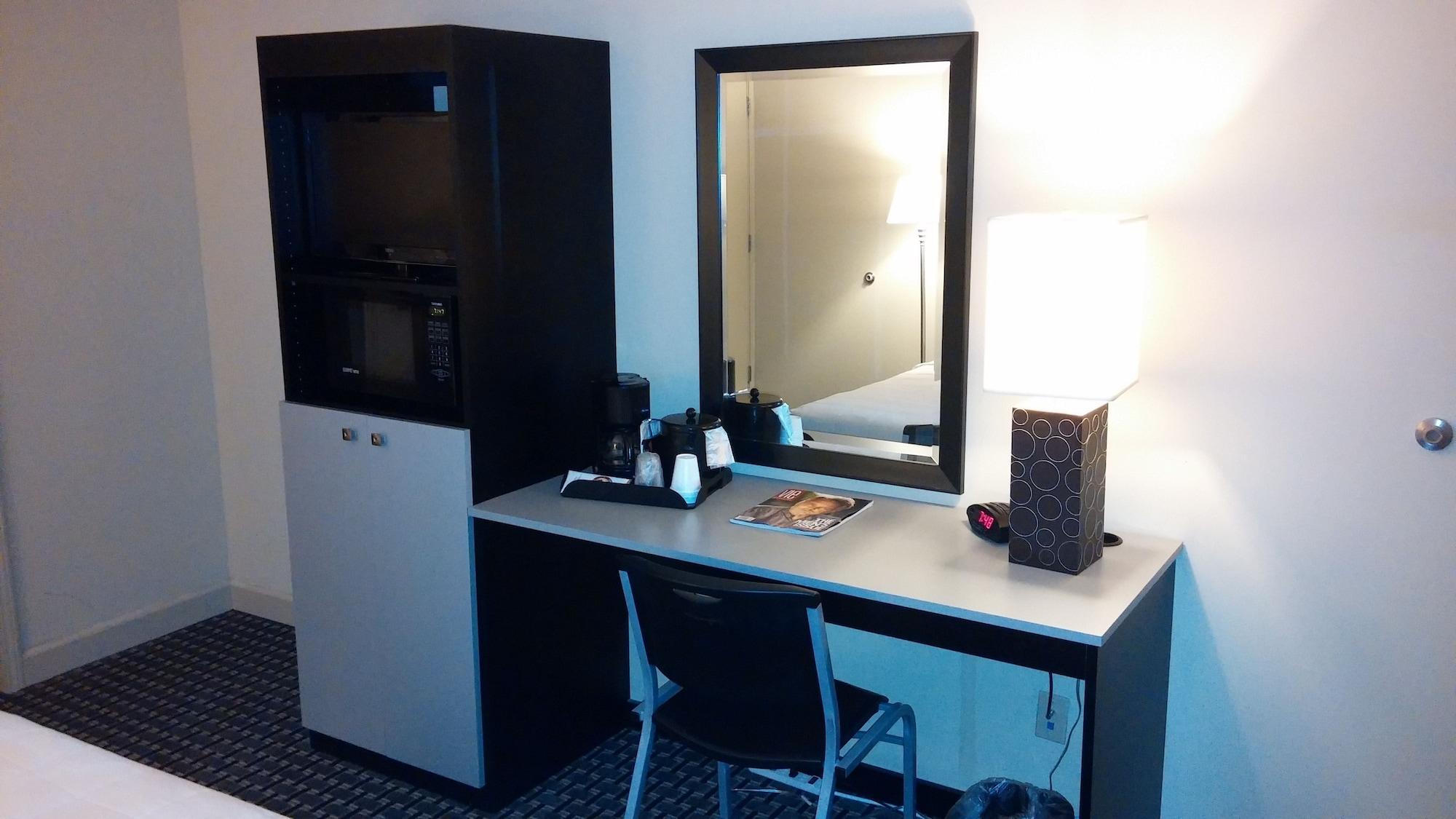 פנסקולה Sole Inn And Suites מראה חיצוני תמונה