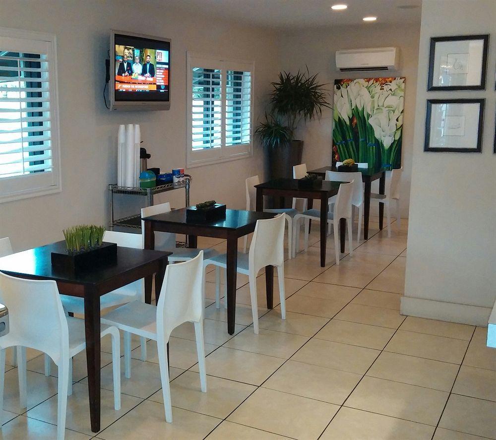פנסקולה Sole Inn And Suites מראה חיצוני תמונה