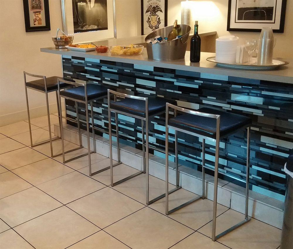פנסקולה Sole Inn And Suites מראה חיצוני תמונה